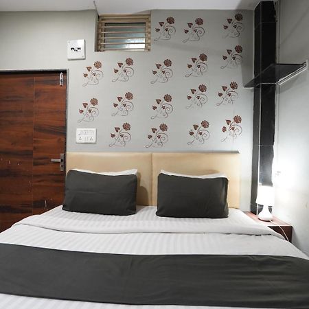 Hotel Sai Inn, Ahmedabad Airport 외부 사진