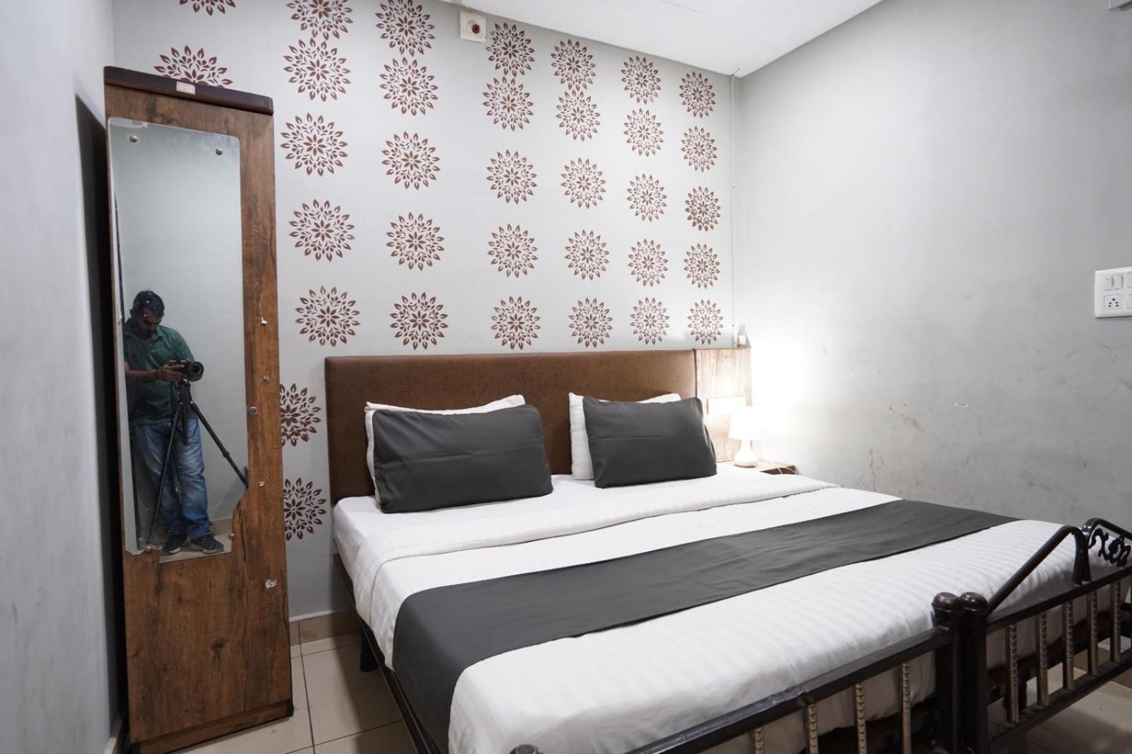 Hotel Sai Inn, Ahmedabad Airport 외부 사진